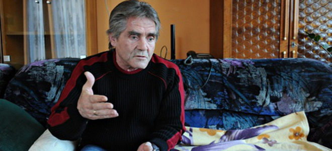 itan sto dromo chreomenos ke alkoolikos kerdise to lotto