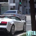 an echis lamborghini fortonis opio koritsi thes choris kan na milisis