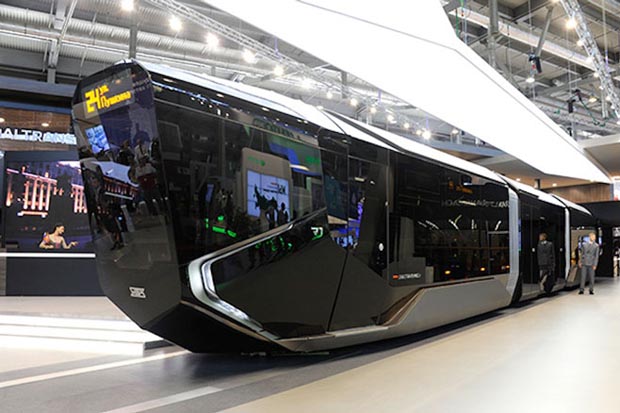 batman tram 007