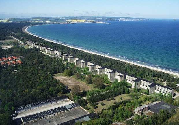 prora beach resort to politeles theretro tou xitler 2