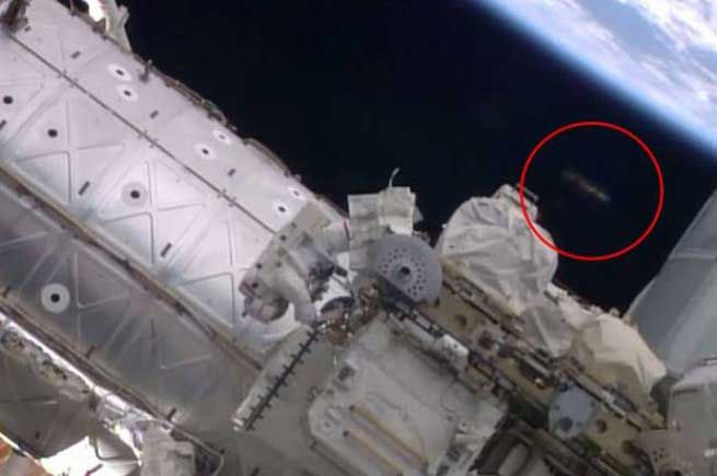 i nasa kategrapse ufo sto diastima vinteo