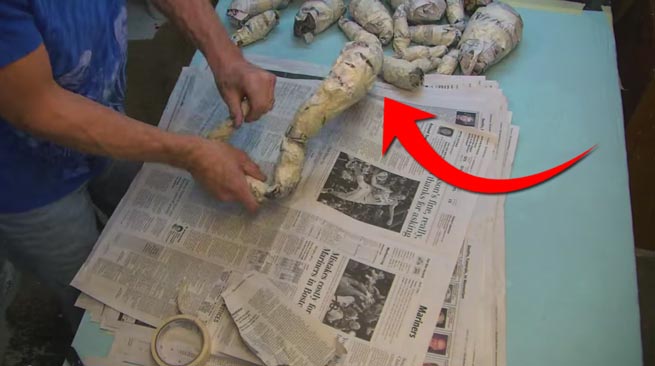 drakos apo efimerides me techniki papier mache