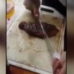 ikanotites enos servitorou sto kopsimo tis brizolas