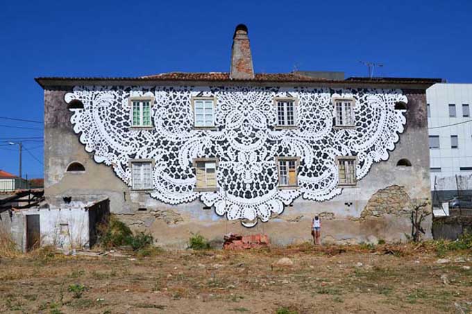 mia poli gemati me graffiti semedakia tis giagias 1
